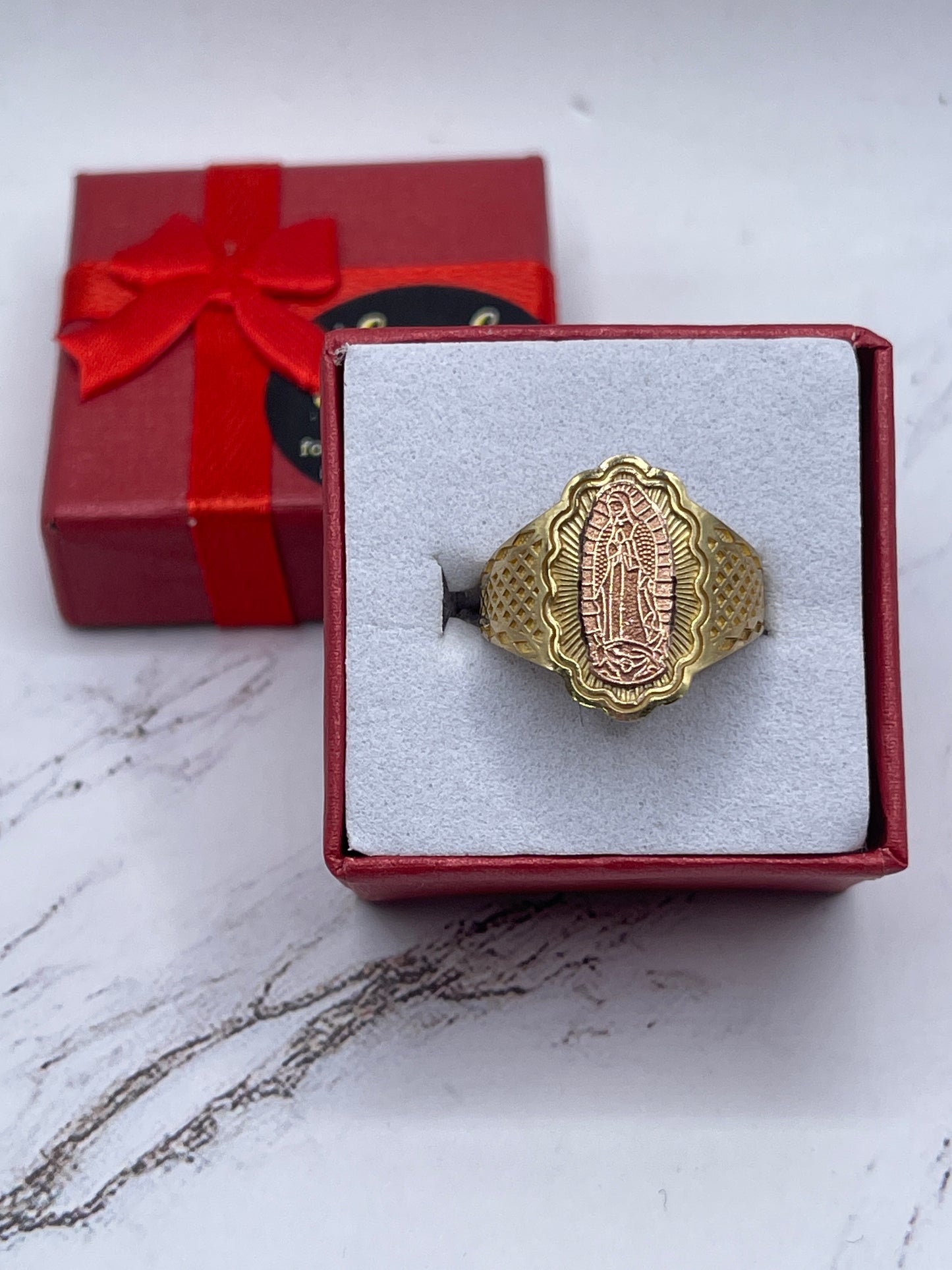 2 Tone Virgen Ring 10k
