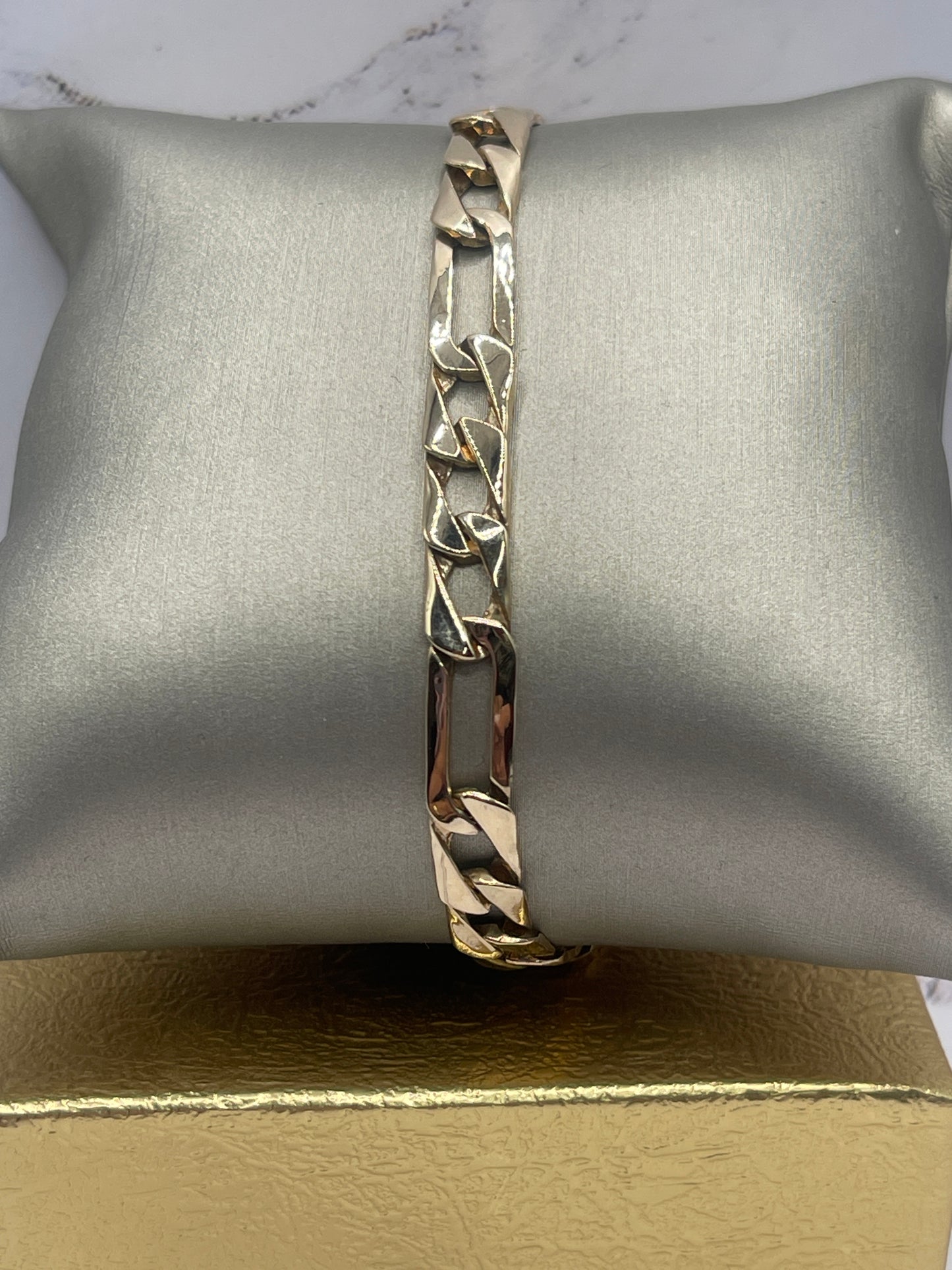 Flat Figaro Bracelet 14k