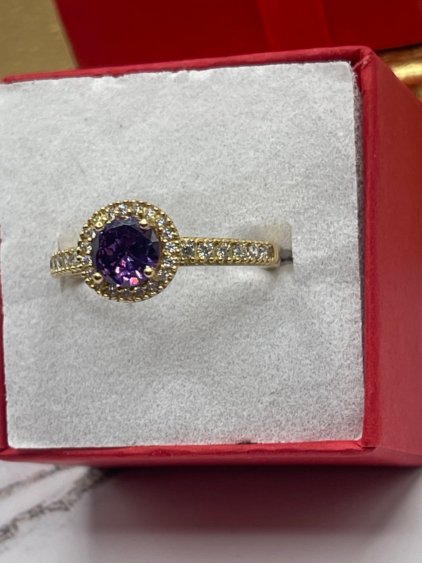 Circle Purple Cz Ring 10k