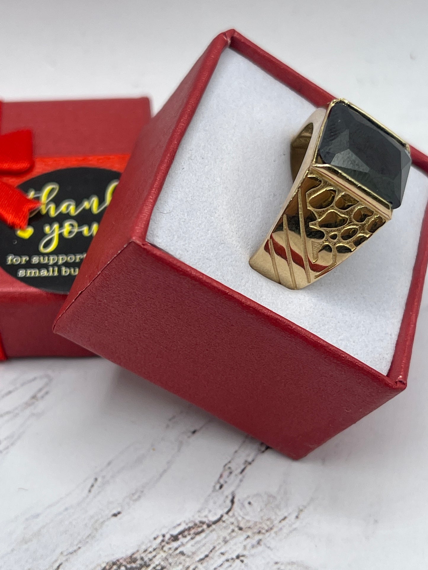 Onyx Men Ring 14k