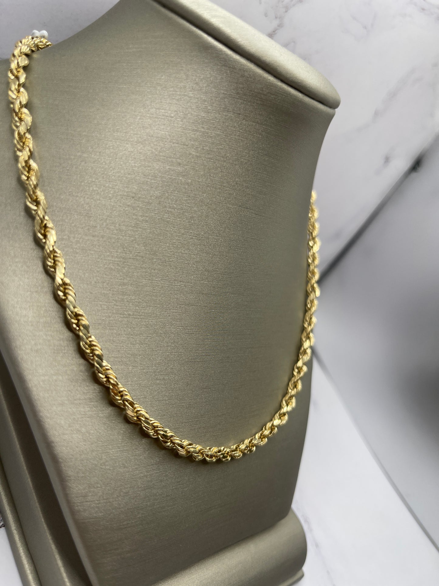 Rope Hollow Chain 14k