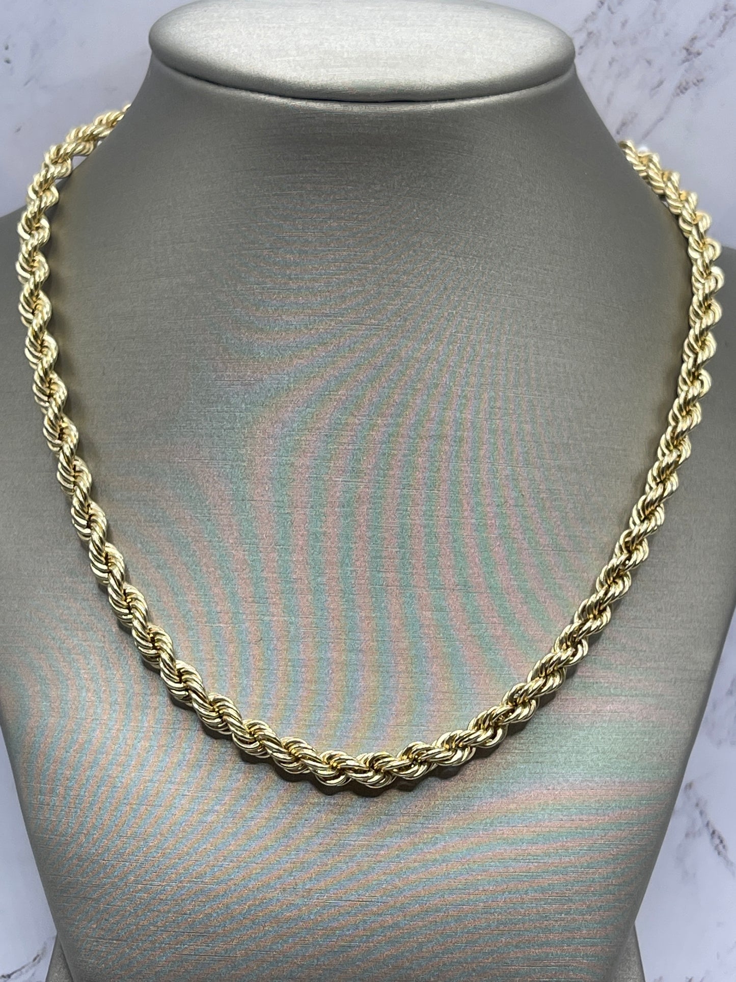 Rope Hollow Chain 14k