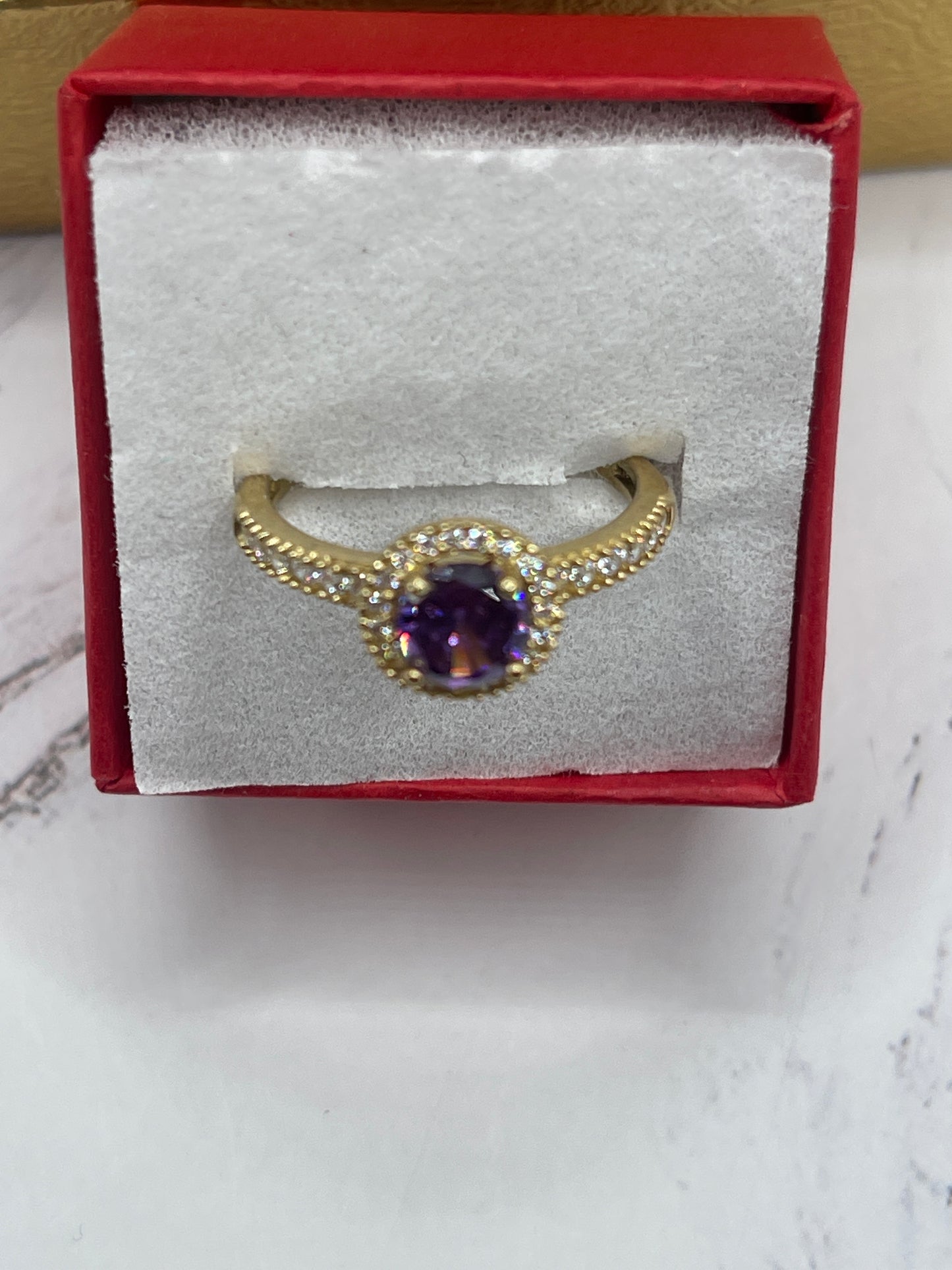 Circle Purple Cz Ring 10k