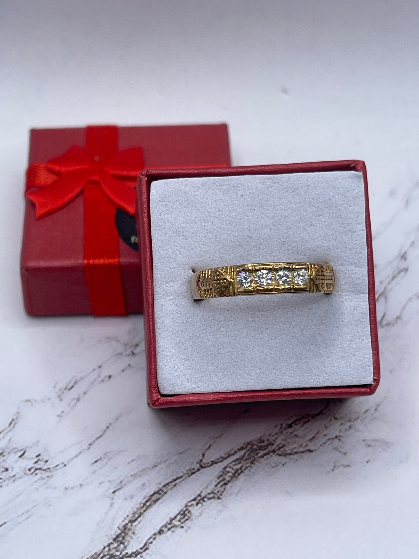 Cz Band Ring 10k