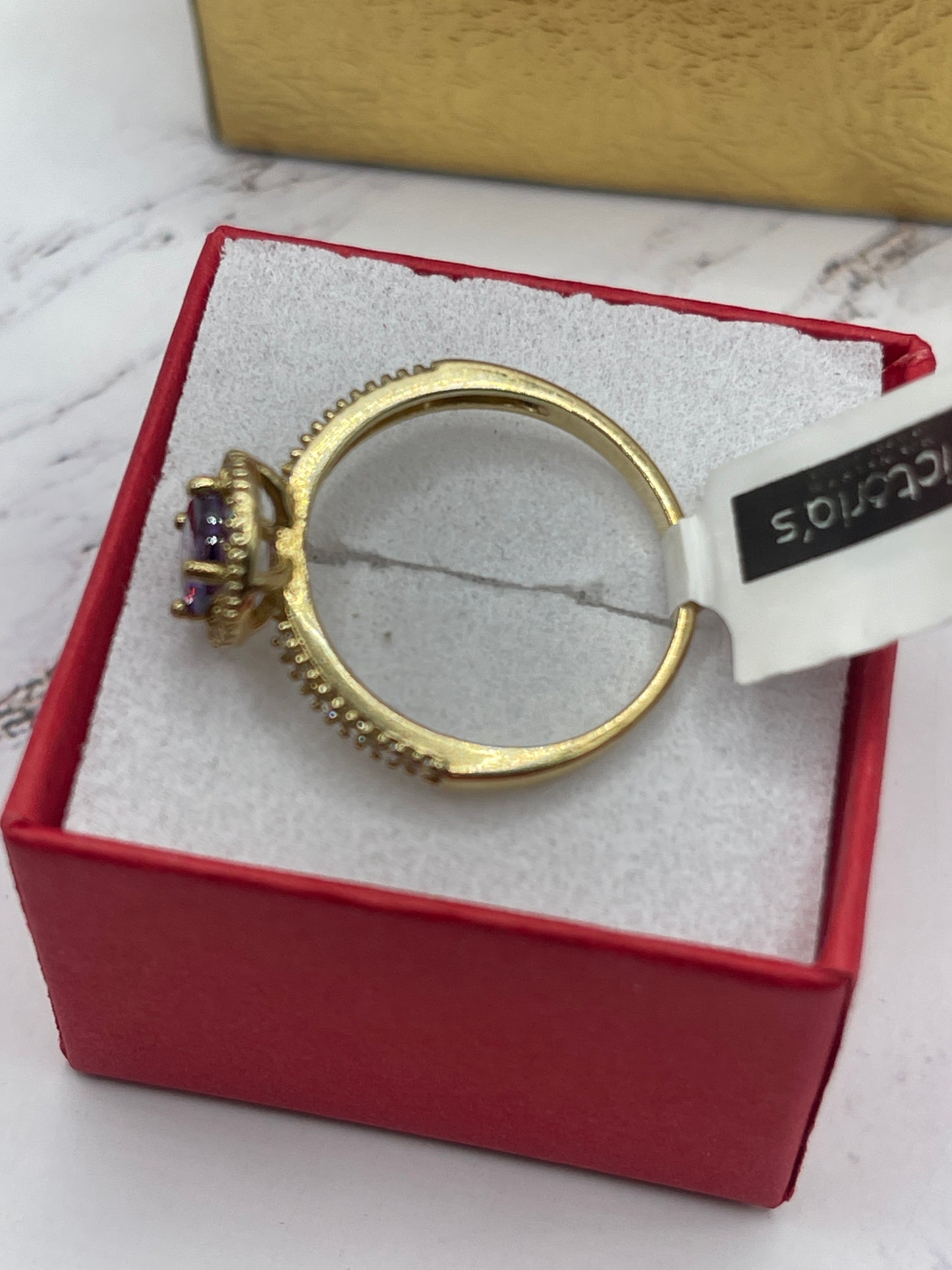 Circle Purple Cz Ring 10k