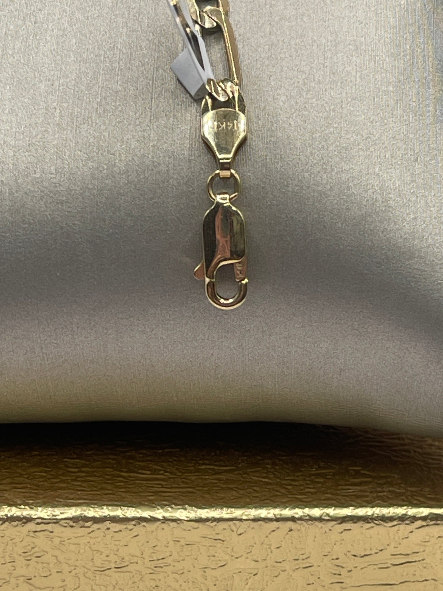 Figaro Bracelet 14k