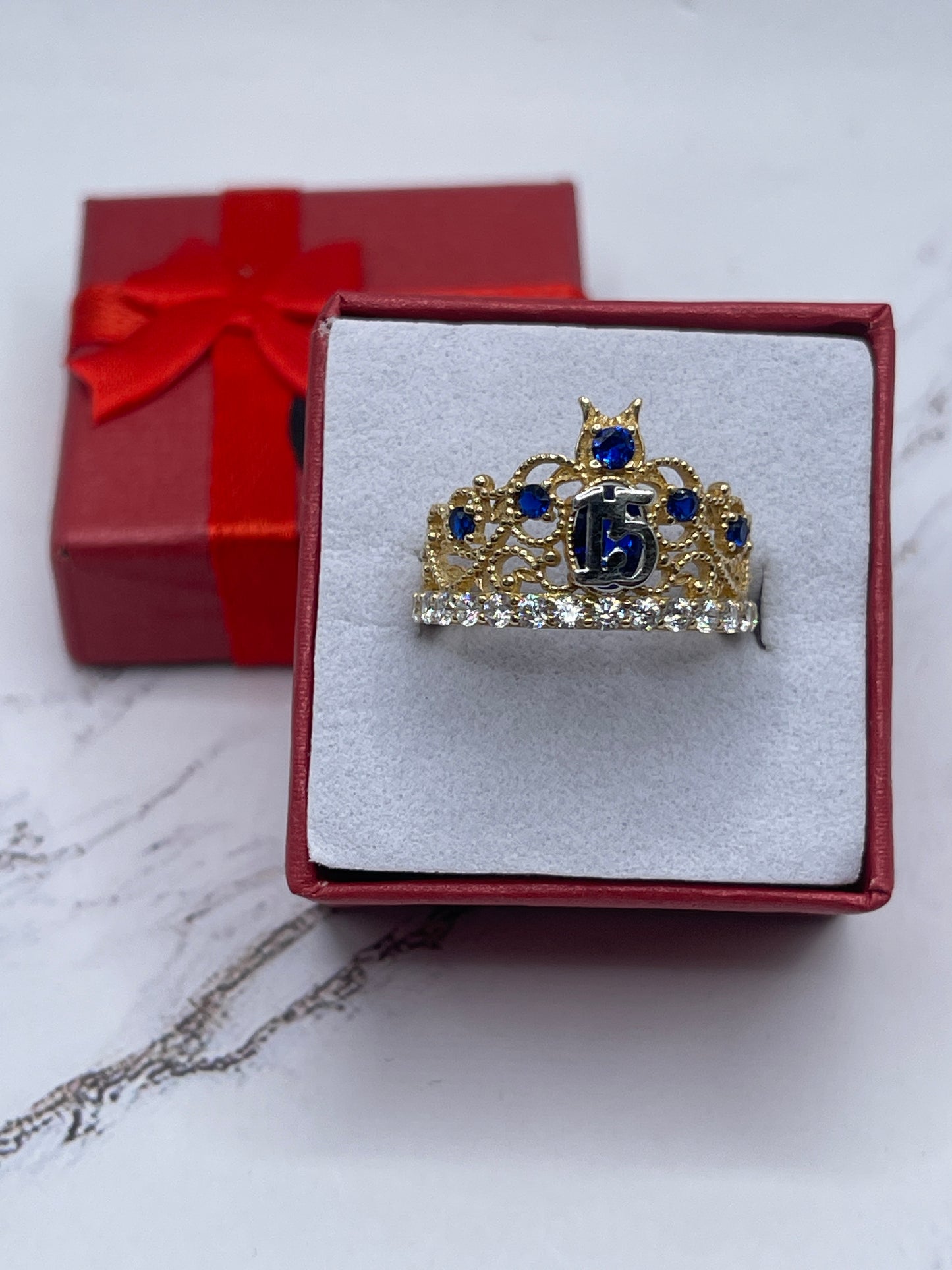 Crown 15 Cz Blue Ring 14k
