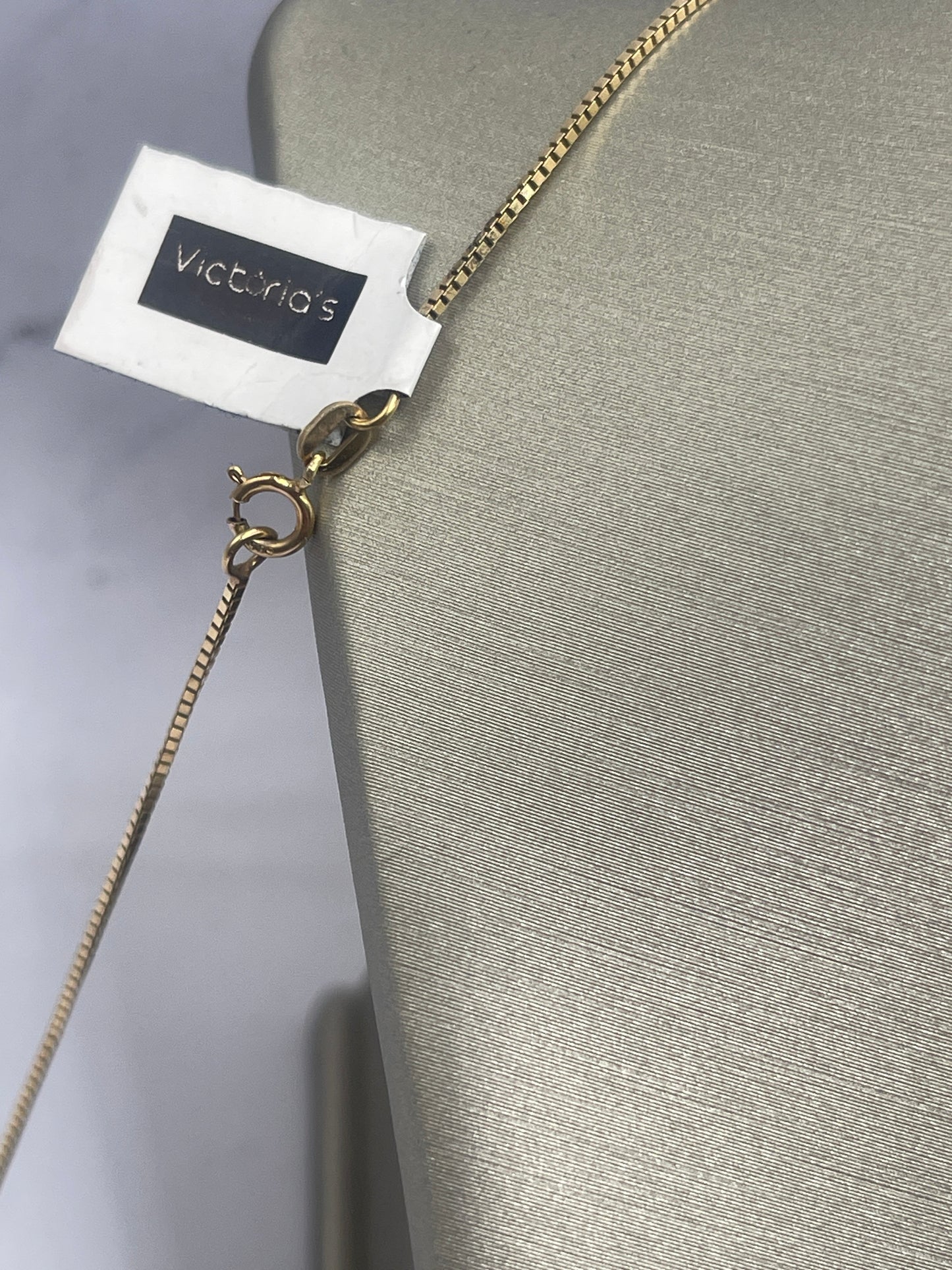 Clover White Necklace 14k