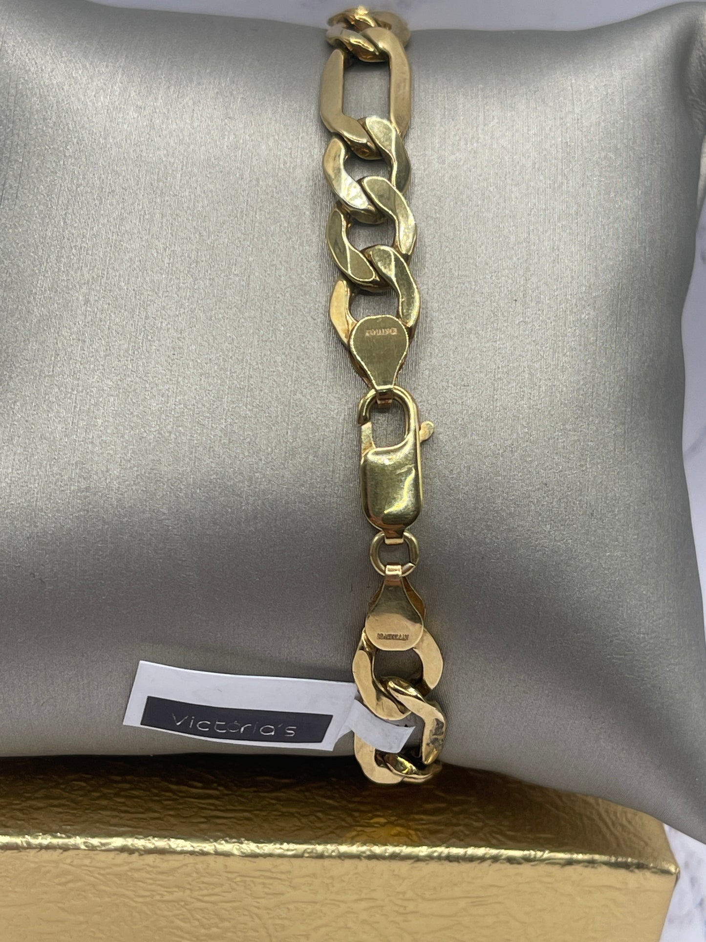 ID Figaro Bracelet 10k