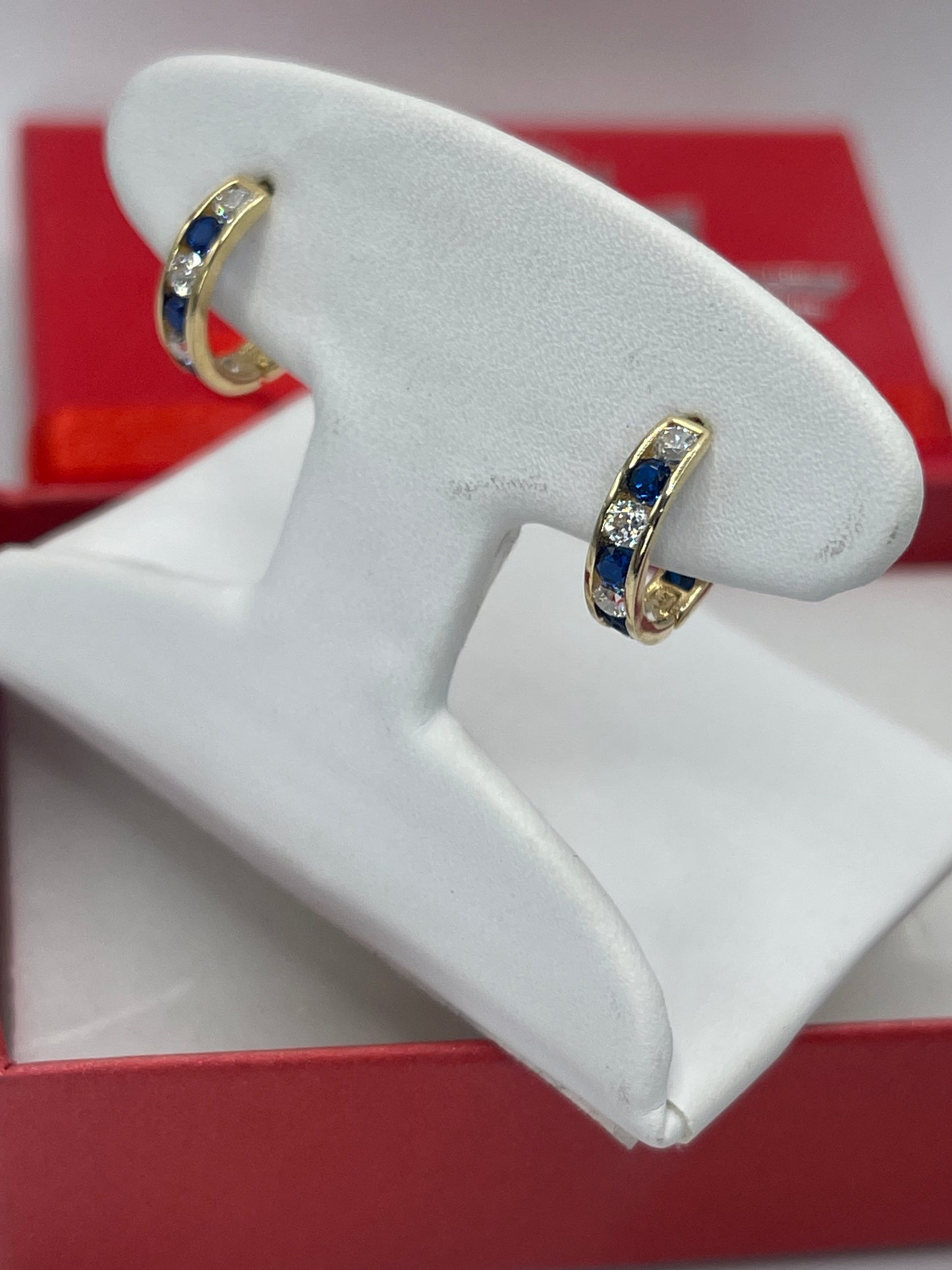 Huggies Blue/ White 14k