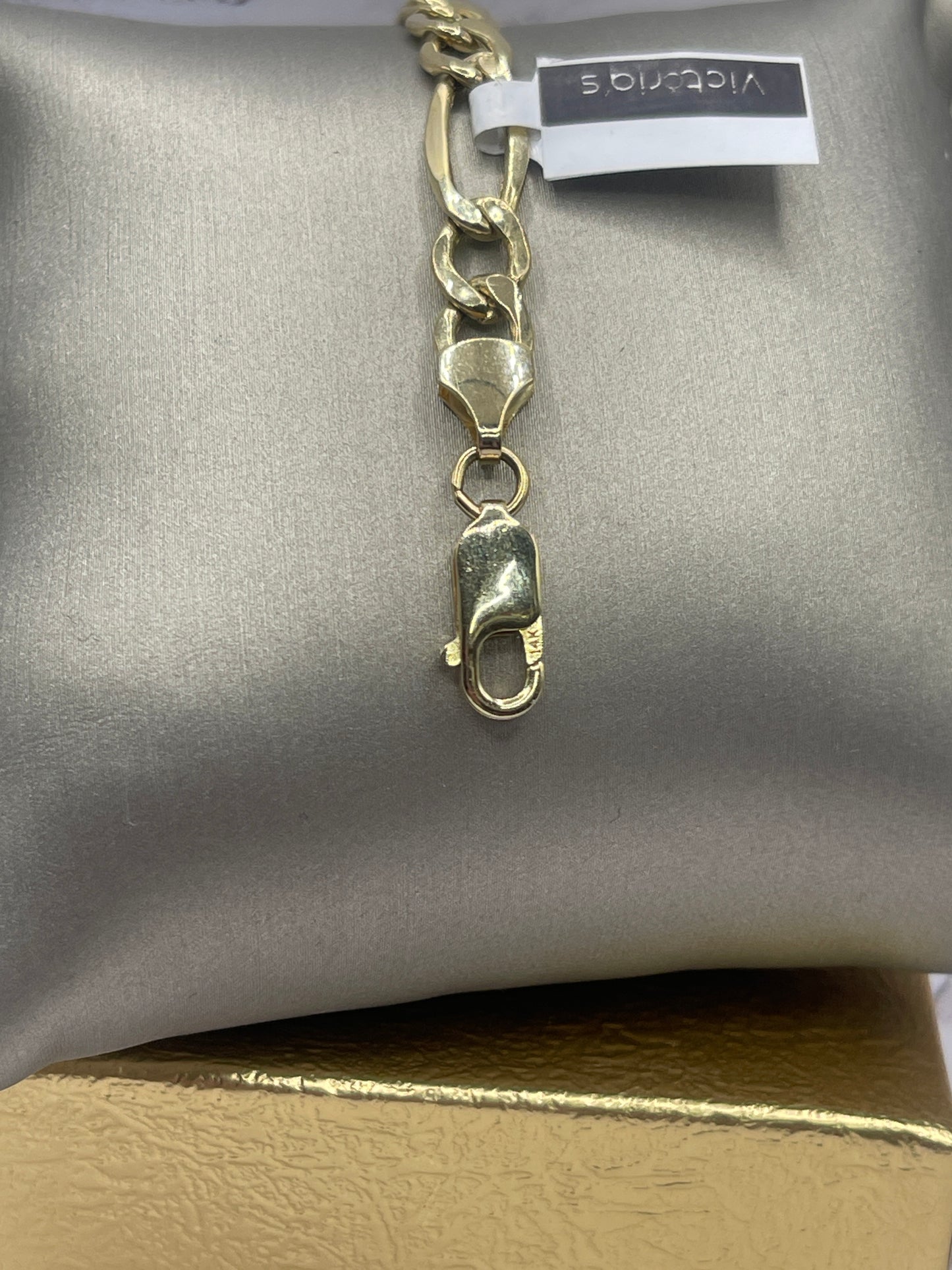 Figaro Bracelet 14k