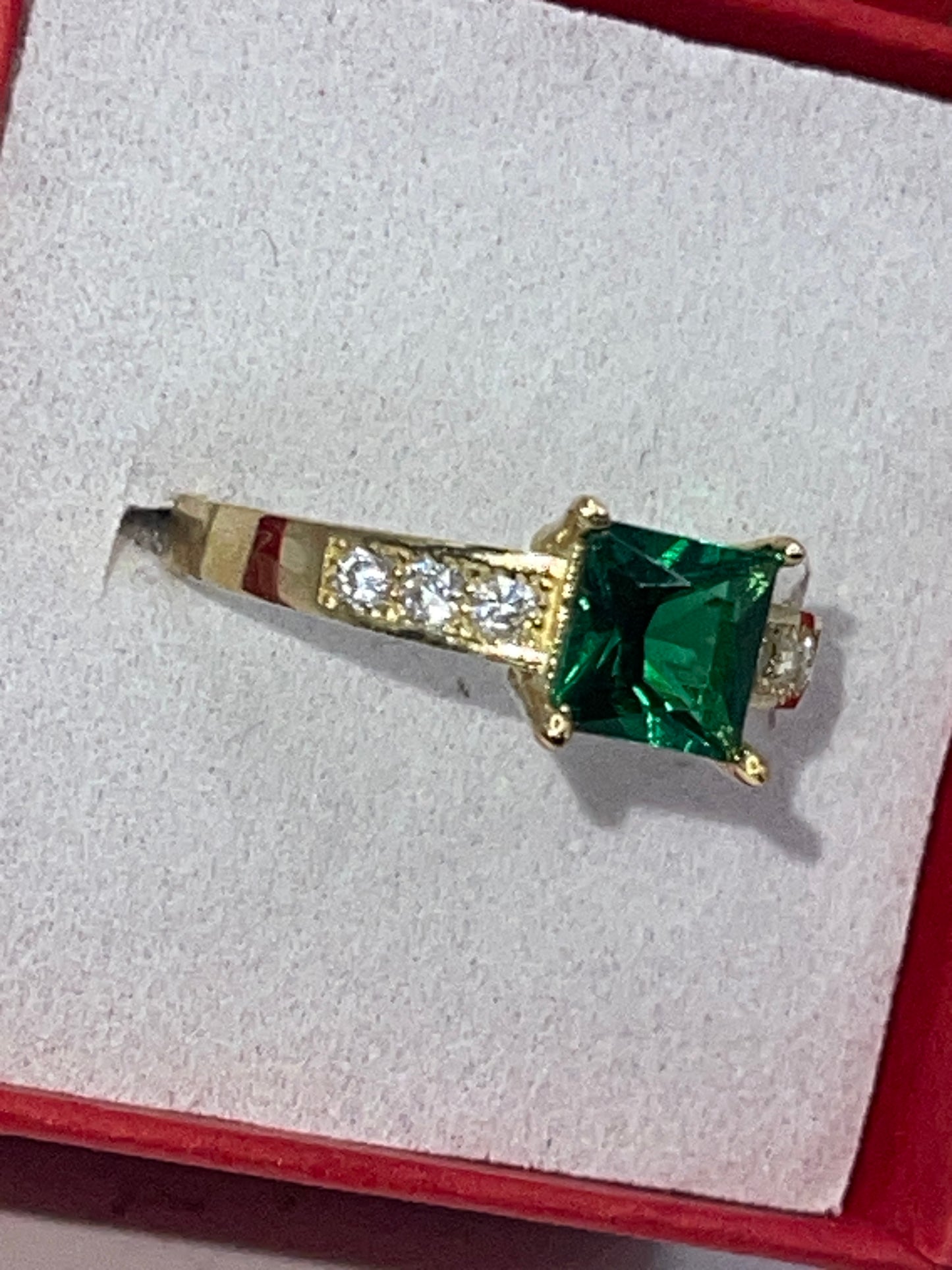Green Cz Princess Ring 10k