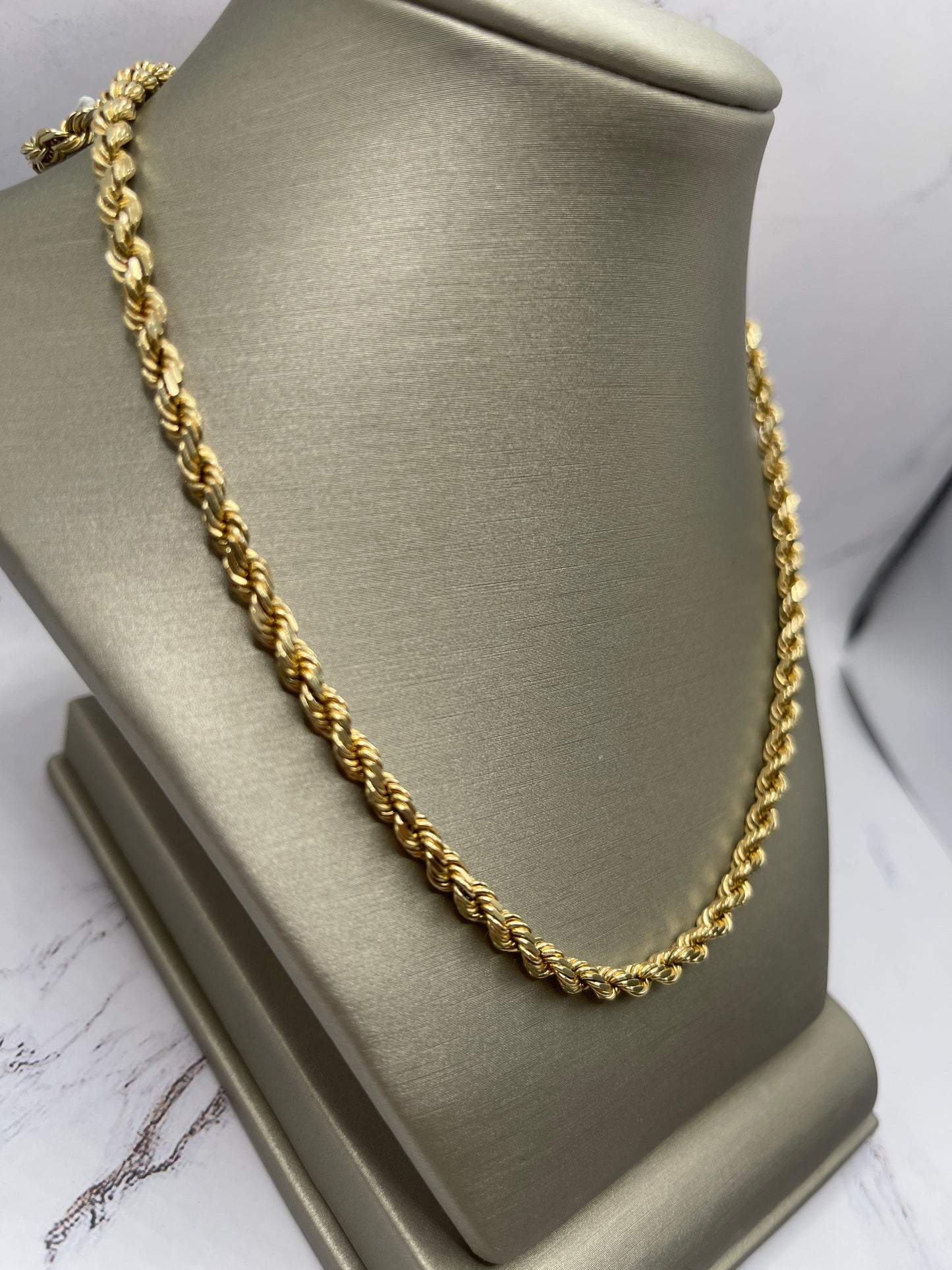 Rope Solid Chain 14k