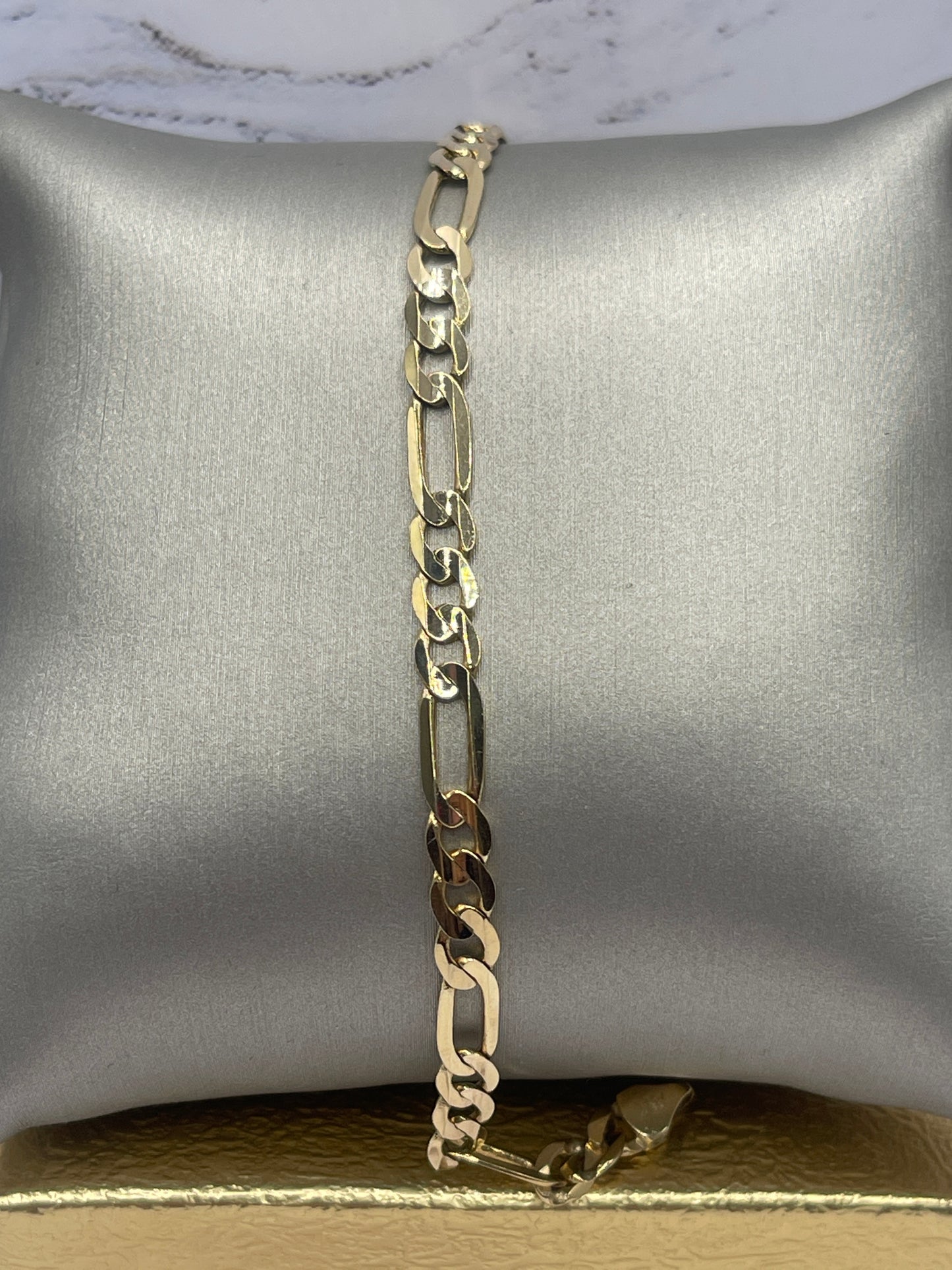 Figaro Bracelet 14k