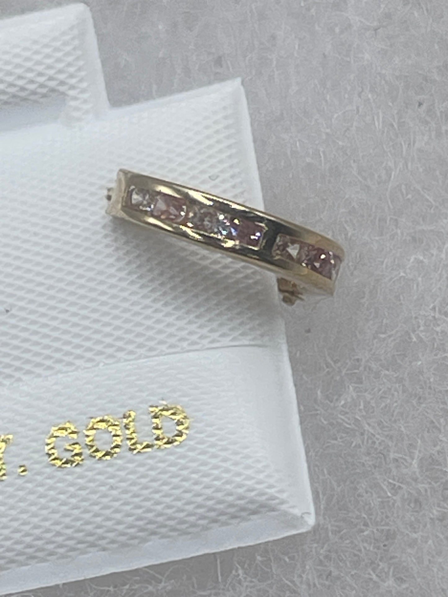 Huggies Cz Pink/White 14k