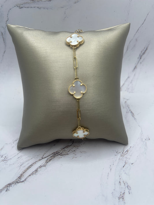 Clover White Bracelet 14k