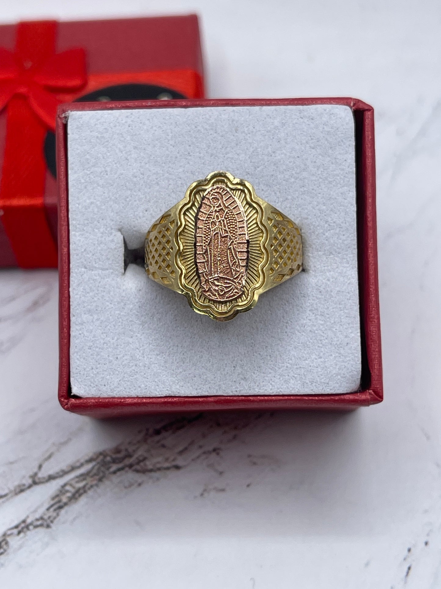 2 Tone Virgen Ring 10k