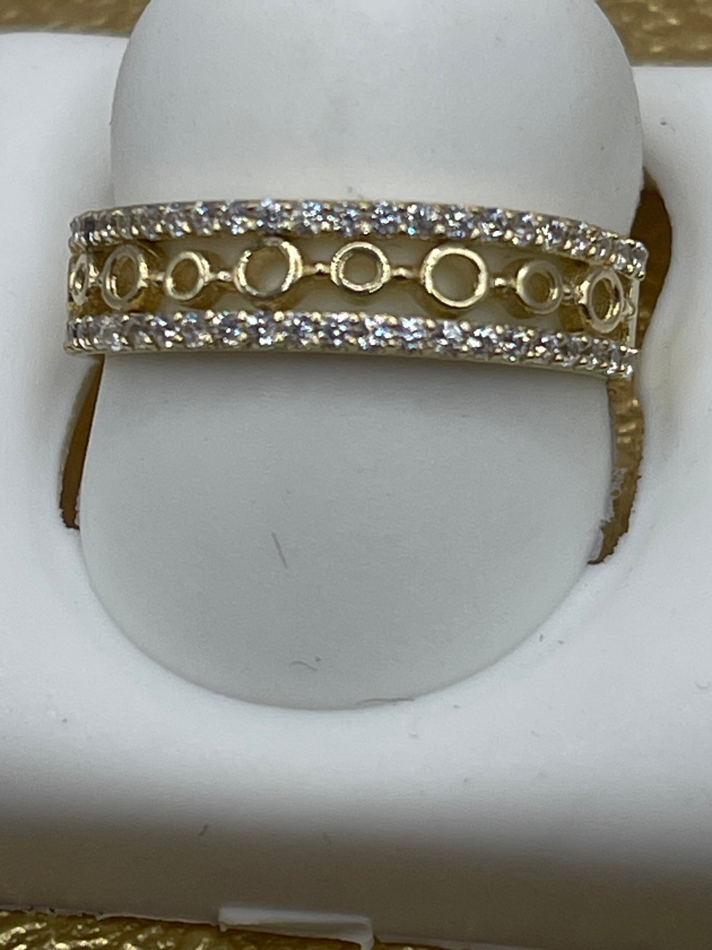 Cz Band Ring 10k